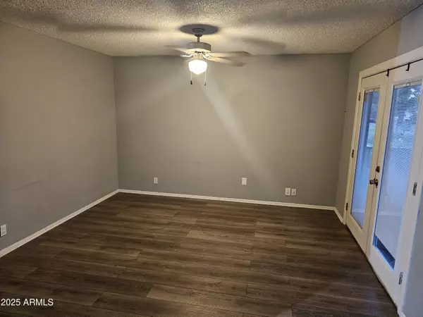 Chandler, AZ 85225,286 W PALOMINO Drive #180