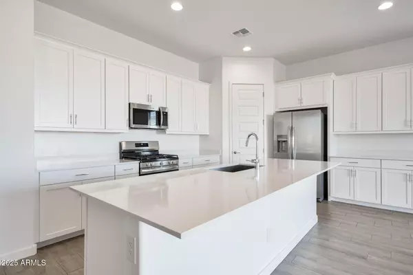 Gilbert, AZ 85296,531 S OWL Drive