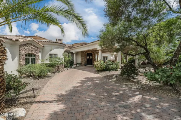 Paradise Valley, AZ 85253,8229 N RIDGEVIEW Drive