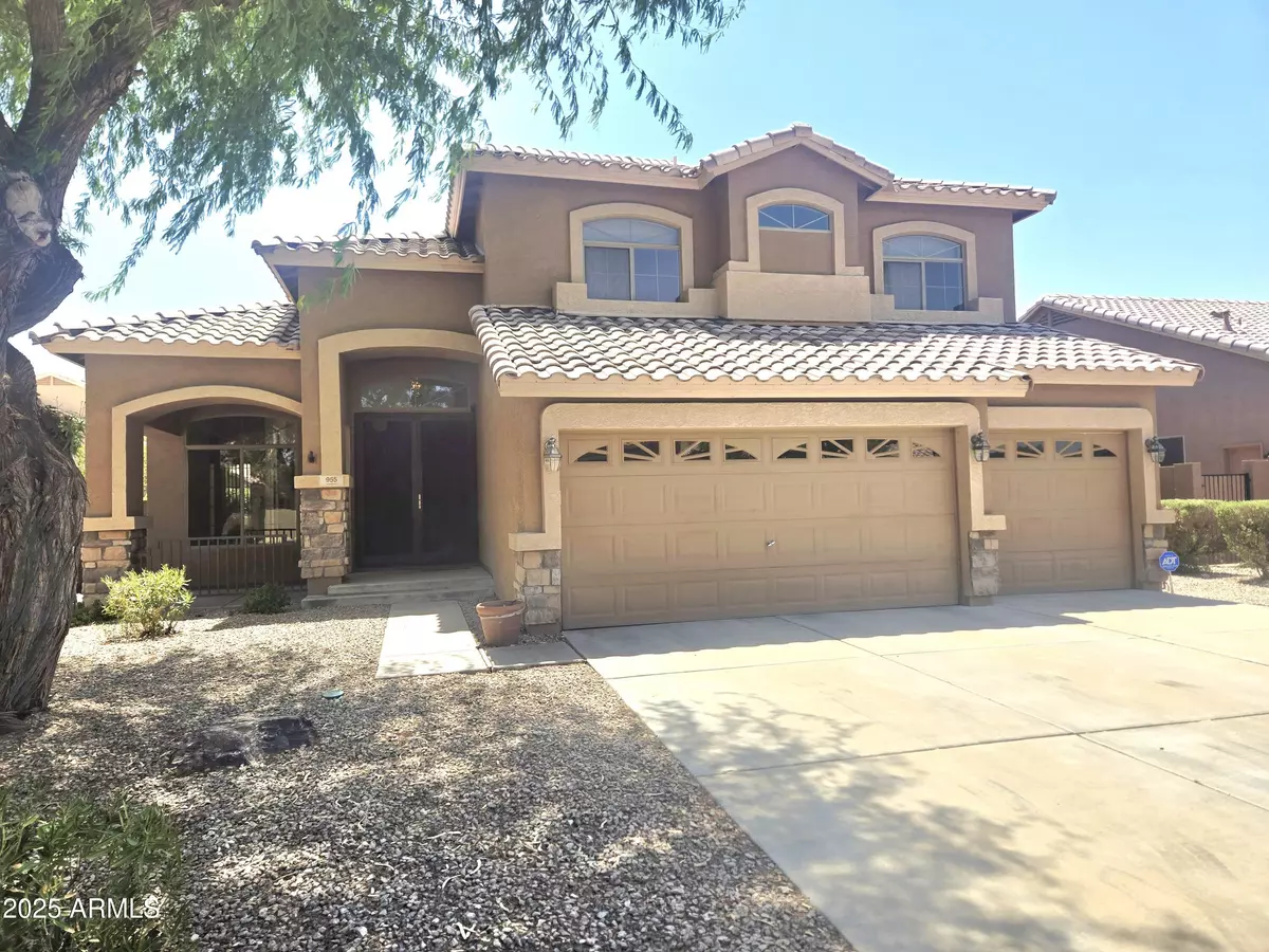 Gilbert, AZ 85233,955 W LAUREL Avenue