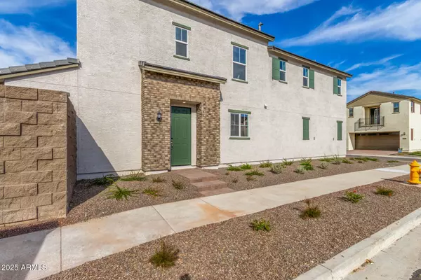 Phoenix, AZ 85085,2488 W ROWEL Road