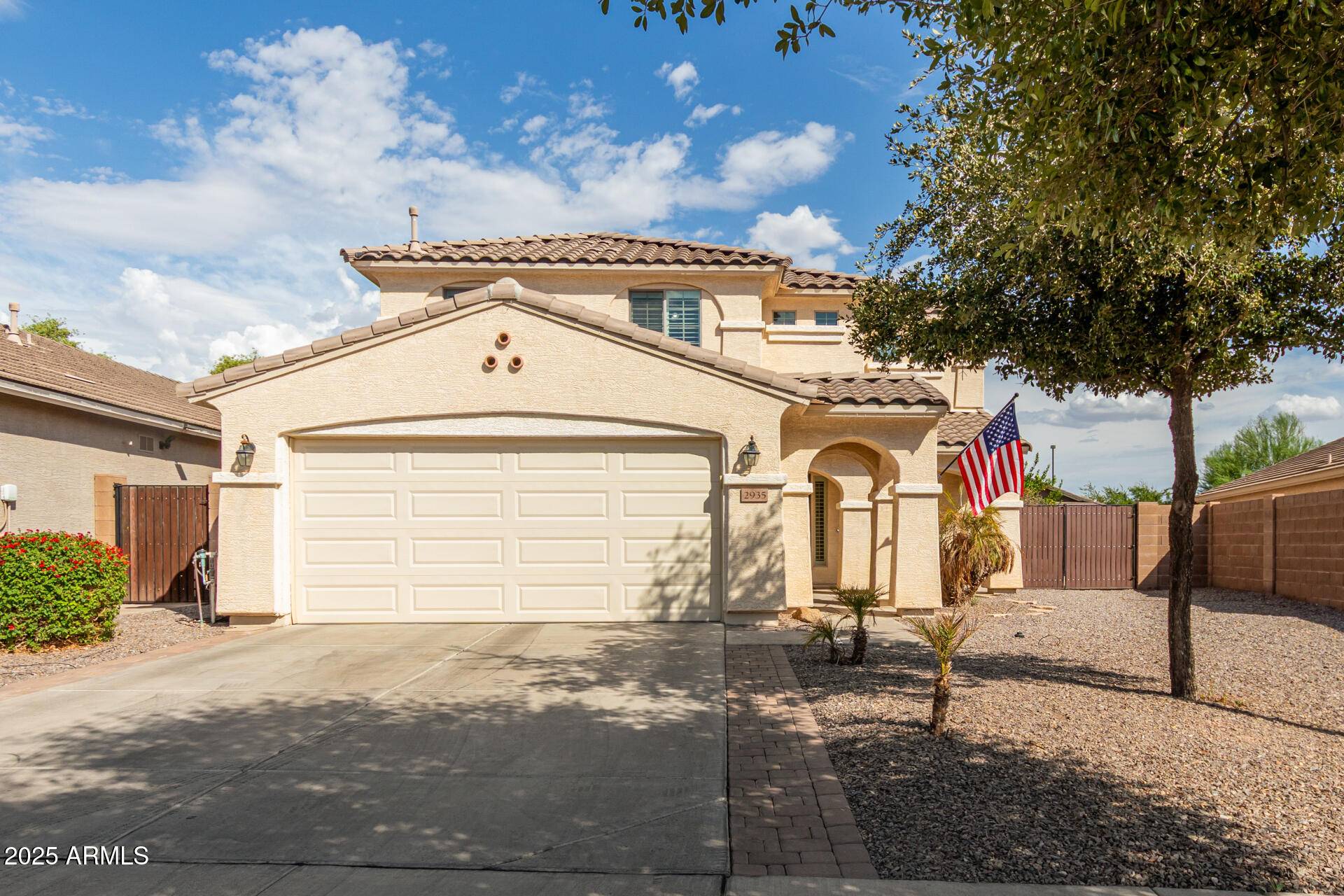 2935 E MEAD Drive, Gilbert, AZ 85298