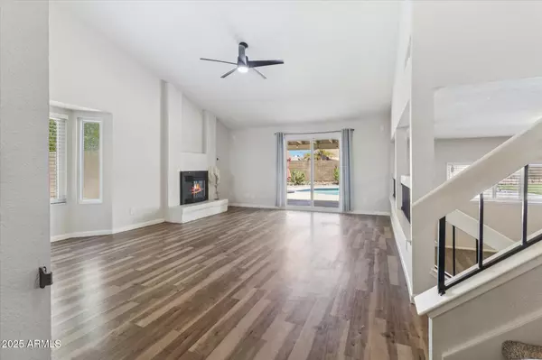 Glendale, AZ 85308,18819 N 49TH Avenue
