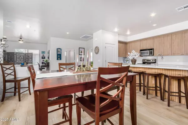 Chandler, AZ 85248,705 W QUEEN CREEK Road #2062