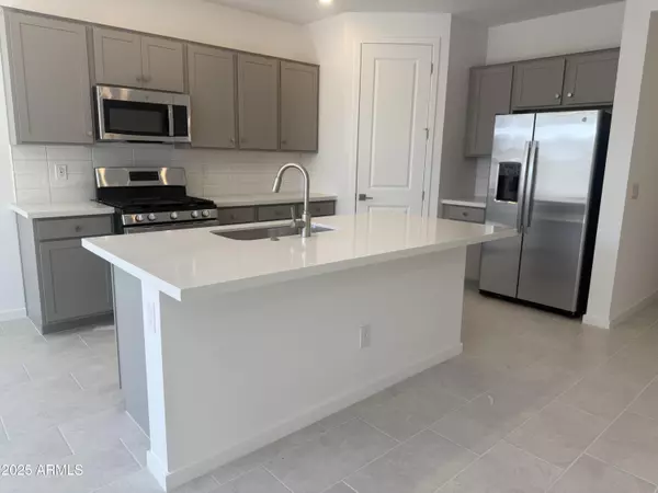 Surprise, AZ 85387,20740 N 224TH Avenue