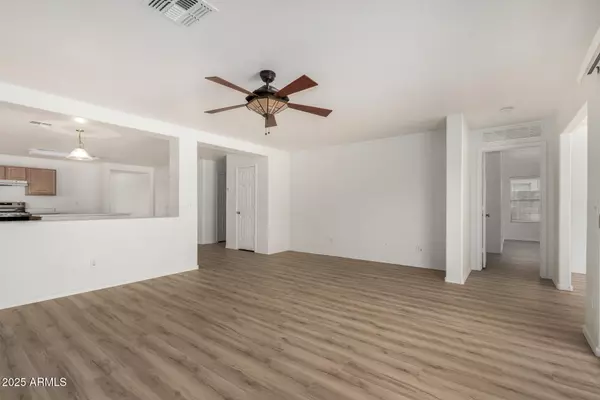 Phoenix, AZ 85041,7401 S 30TH Avenue