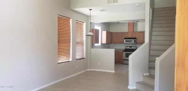 Phoenix, AZ 85008,1225 N 36TH Street #1074