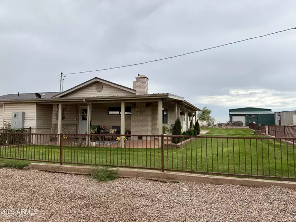 Taylor, AZ 85939,929 E WILLOW Lane