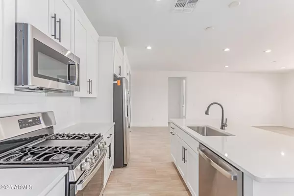 Glendale, AZ 85302,8325 N 53RD Drive