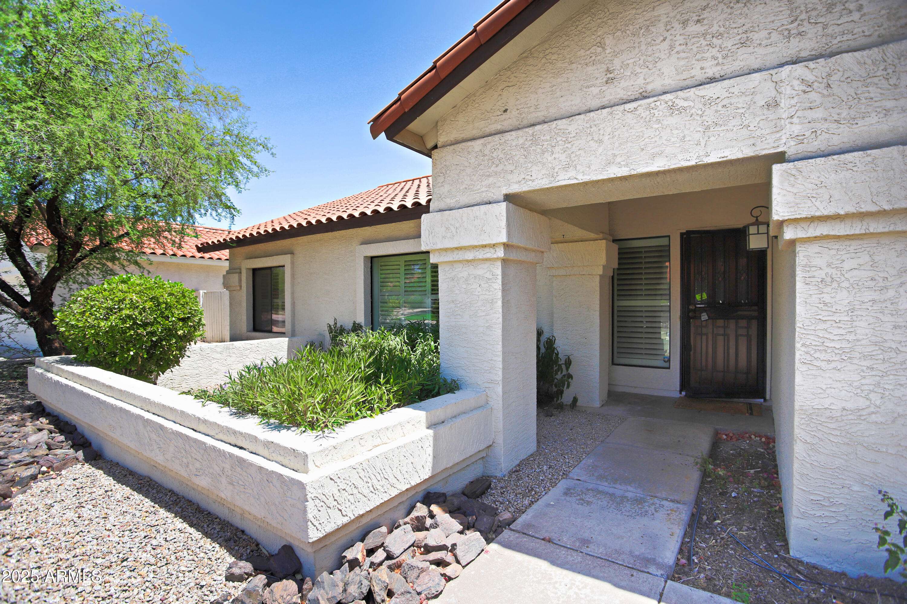 Scottsdale, AZ 85258,10575 E MISSION Lane
