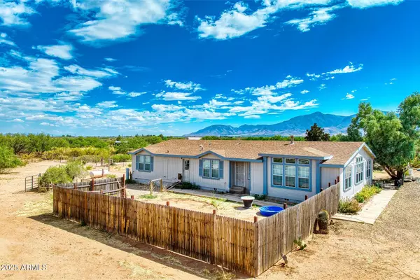 7203 E GARDEN CREEK Trail, Sierra Vista, AZ 85650