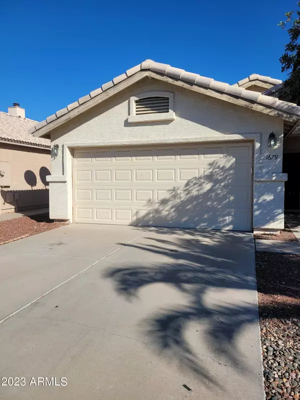 1679 N LA FRESA Drive, Goodyear, AZ 85338