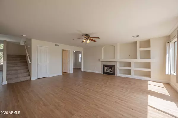 Gilbert, AZ 85296,1255 S WESTERN SKIES Drive