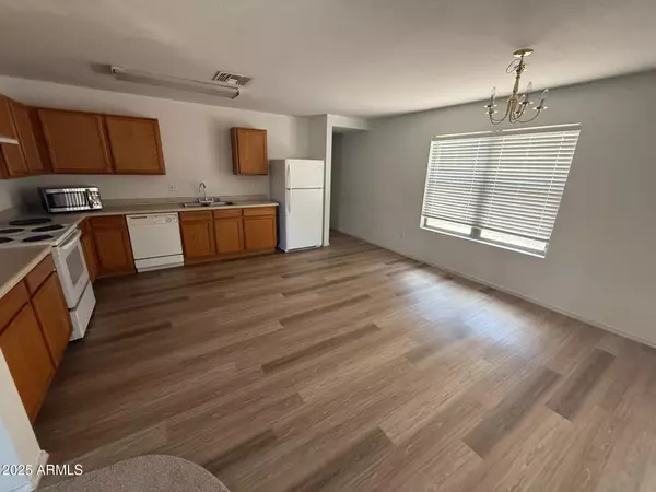 Chandler, AZ 85286,1164 S MAVERICK Court