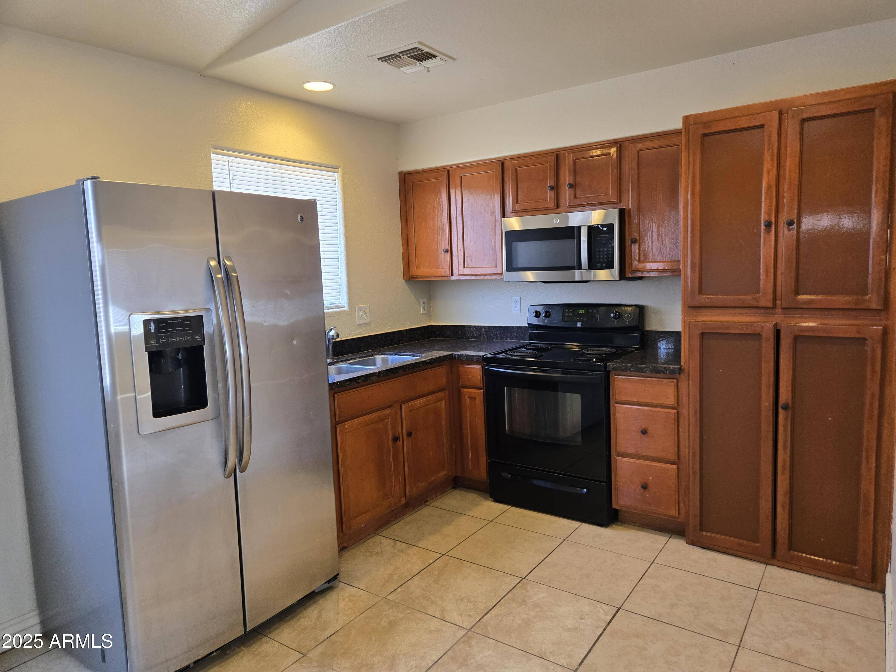 Phoenix, AZ 85007,1807 W TONTO Street #2