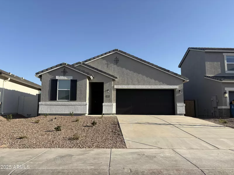 1831 W Starfire Avenue, Apache Junction, AZ 85120