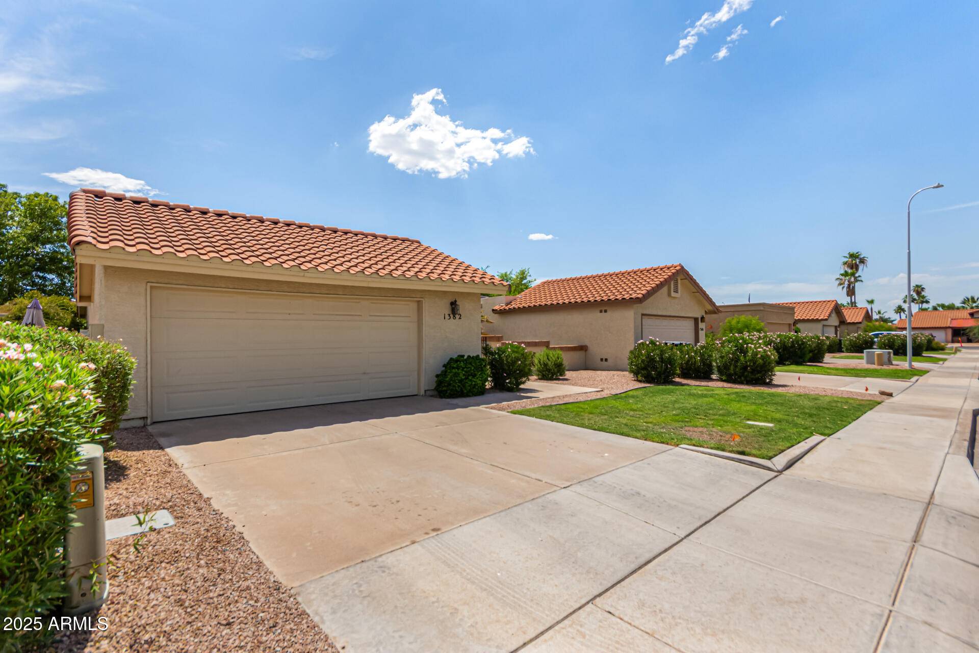 Chandler, AZ 85224,1382 N TAMARISK Drive