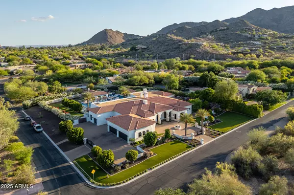 Paradise Valley, AZ 85253,4901 E BUTLER Drive