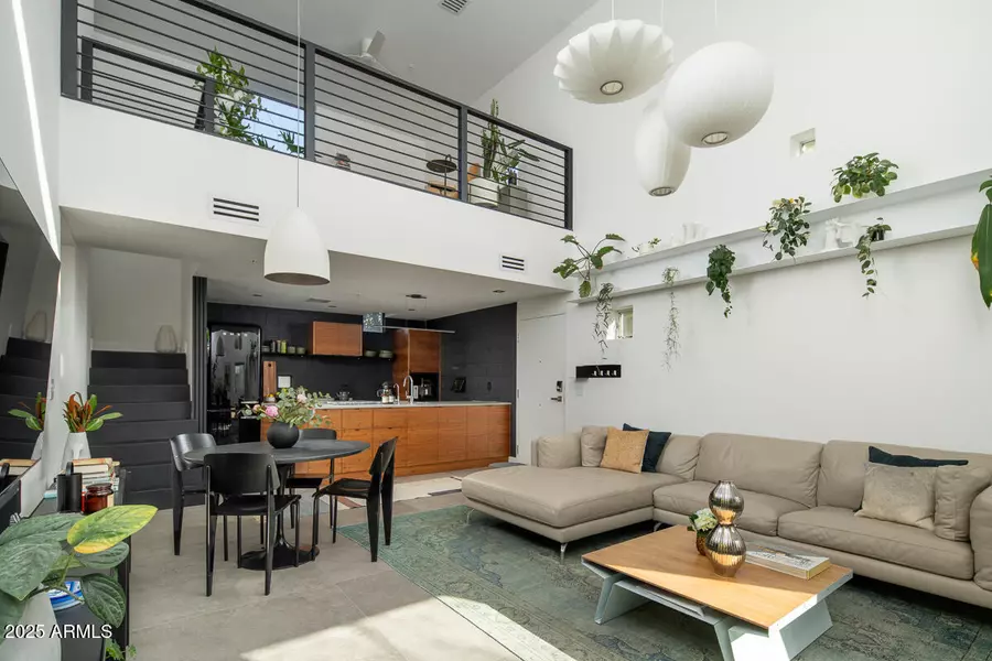 1111 W UNIVERSITY Drive #1017, Tempe, AZ 85281