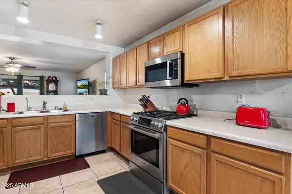 Phoenix, AZ 85043,6205 W Encinas Lane