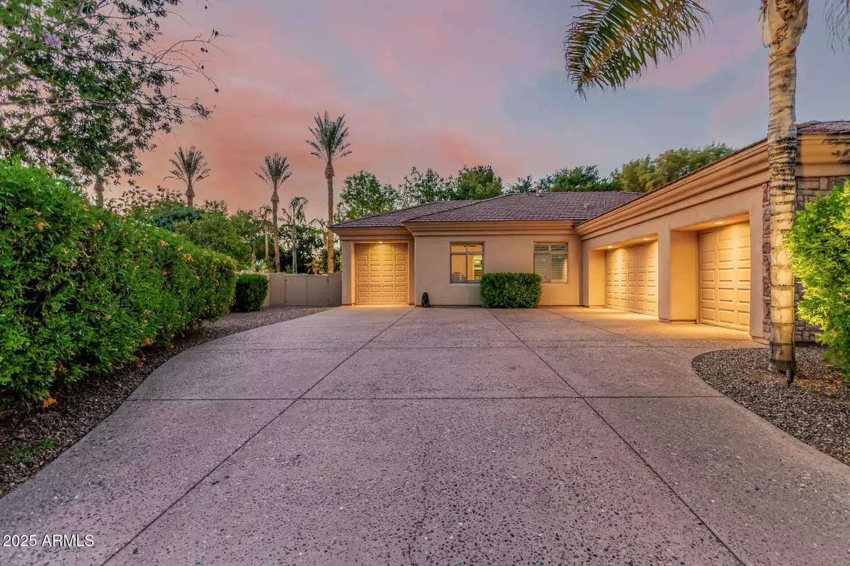 Tempe, AZ 85284,1758 E CARVER Road