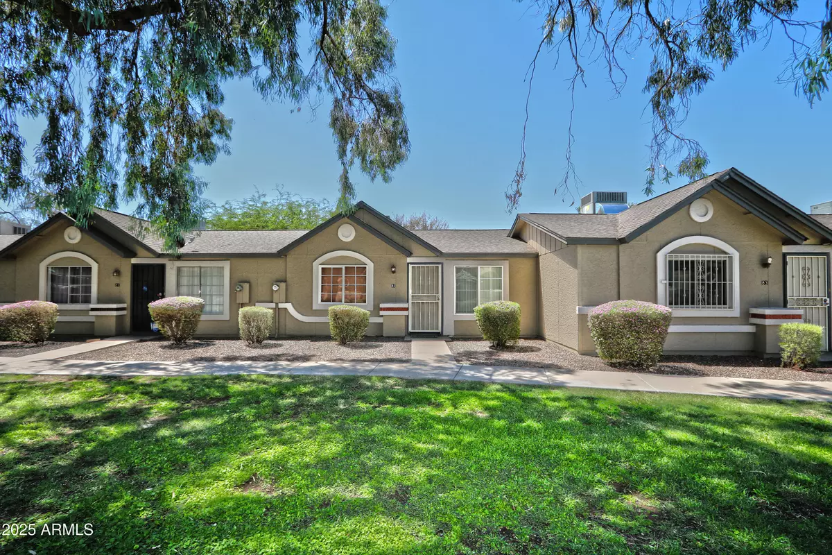 Phoenix, AZ 85033,6711 W OSBORN Road #82