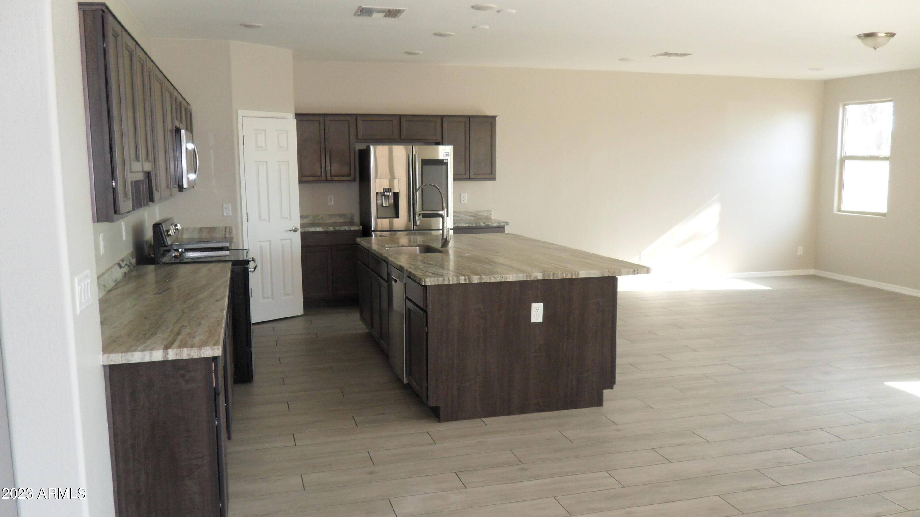 Avondale, AZ 85323,11991 W POLK Street
