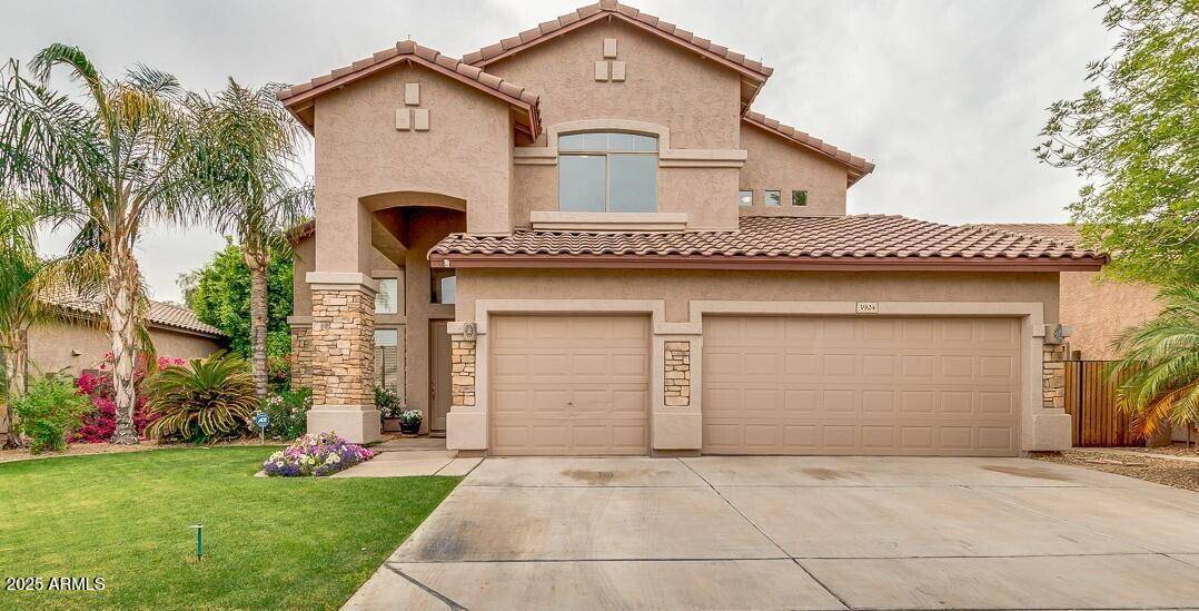 Chandler, AZ 85248,3924 S HOLLYHOCK Place