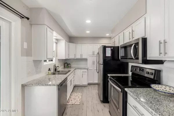 Phoenix, AZ 85023,1531 W CAMPO BELLO Drive