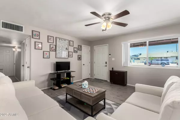 Phoenix, AZ 85023,1531 W CAMPO BELLO Drive