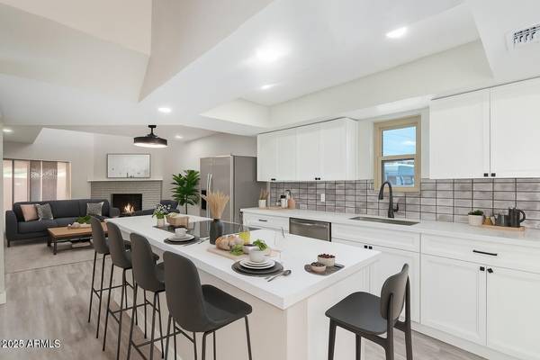 Phoenix, AZ 85021,2107 W LANE Avenue
