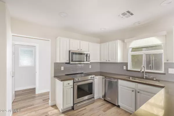 Scottsdale, AZ 85255,7650 E WILLIAMS Drive #1017