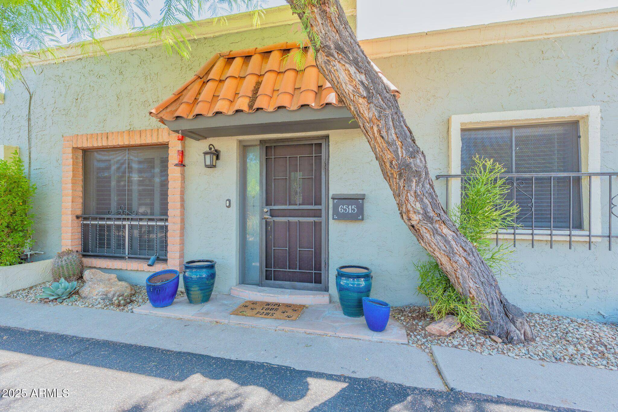Phoenix, AZ 85014,6515 N 12th Place