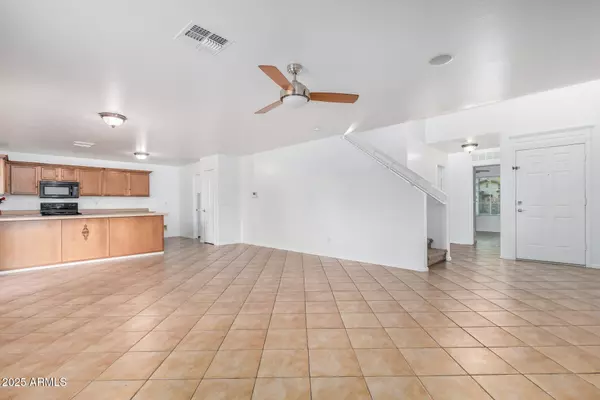 Phoenix, AZ 85043,7925 W WINSLOW Avenue