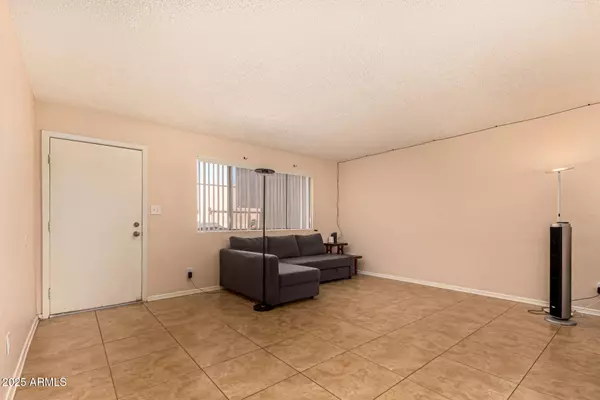 Glendale, AZ 85301,7921 N 61ST Avenue