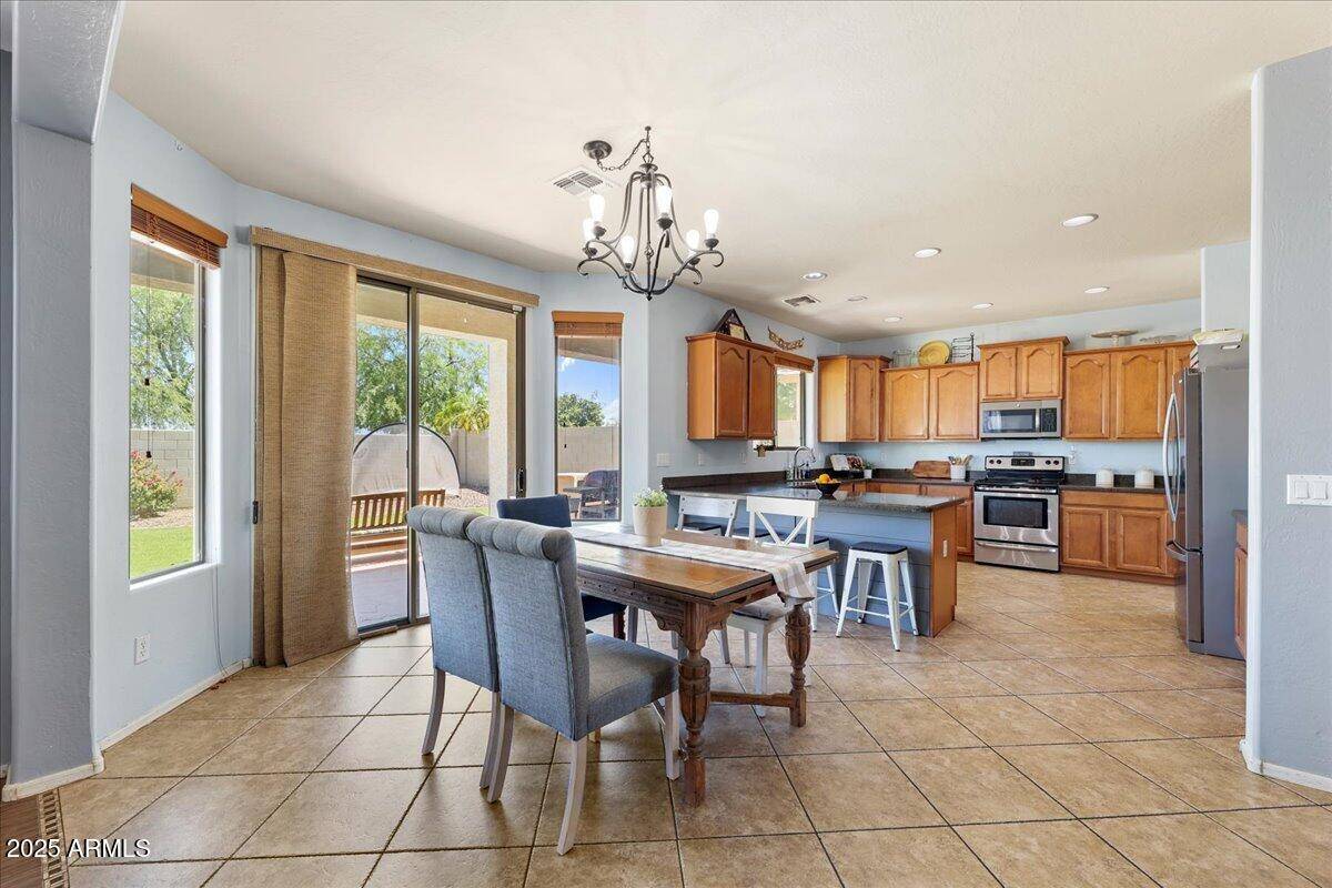 San Tan Valley, AZ 85143,3126 E SILVERSMITH Trail