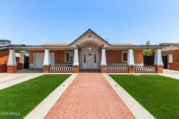 3316 E FILLMORE Street, Phoenix, AZ 85008