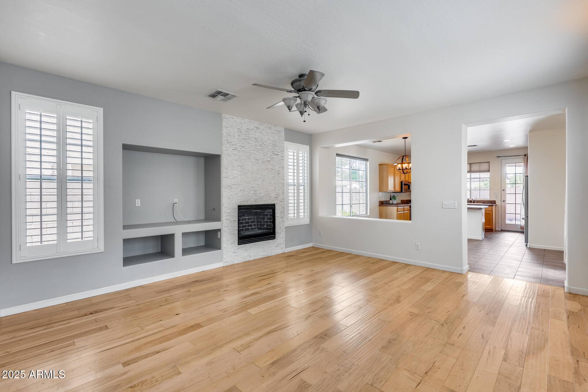 Chandler, AZ 85225,2085 E HULET Place