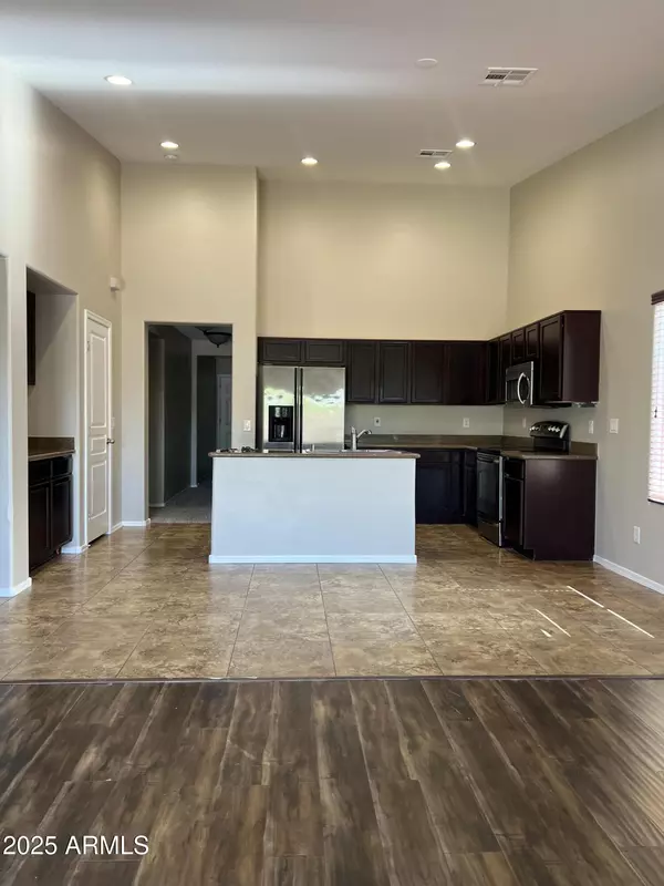 San Tan Valley, AZ 85143,1397 E MAYFIELD Drive
