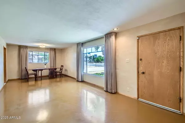 Phoenix, AZ 85006,3936 E Oak Street