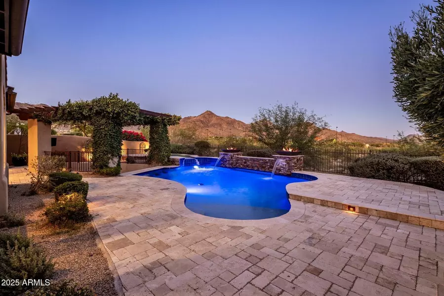 9839 E Buteo Drive, Scottsdale, AZ 85255