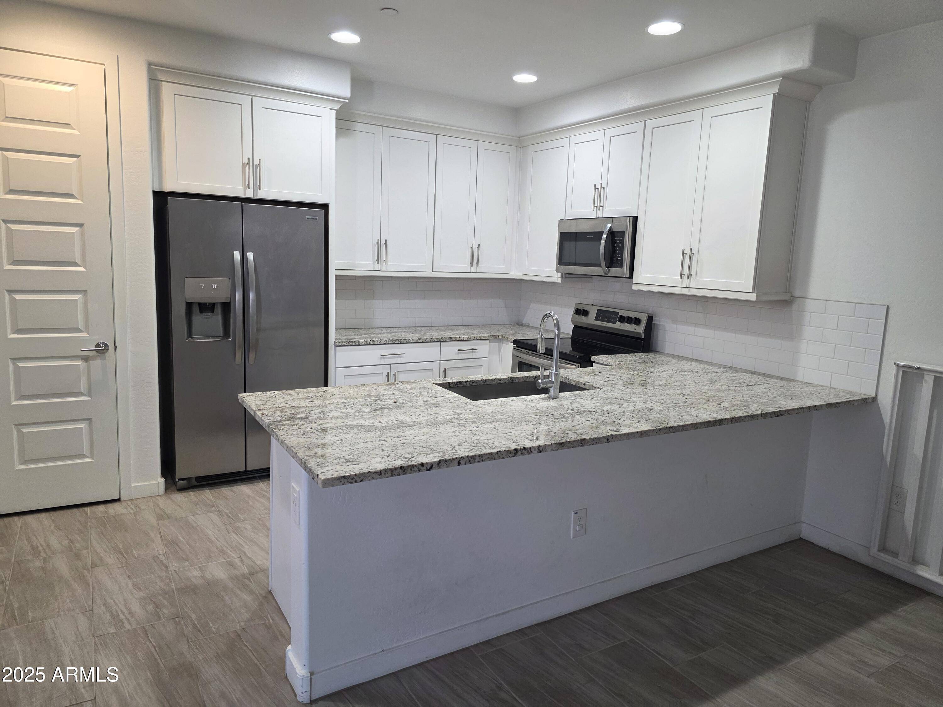 Chandler, AZ 85249,4100 S PINELAKE Way #142