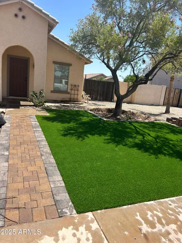 San Tan Valley, AZ 85140,1193 E HEATHER Drive