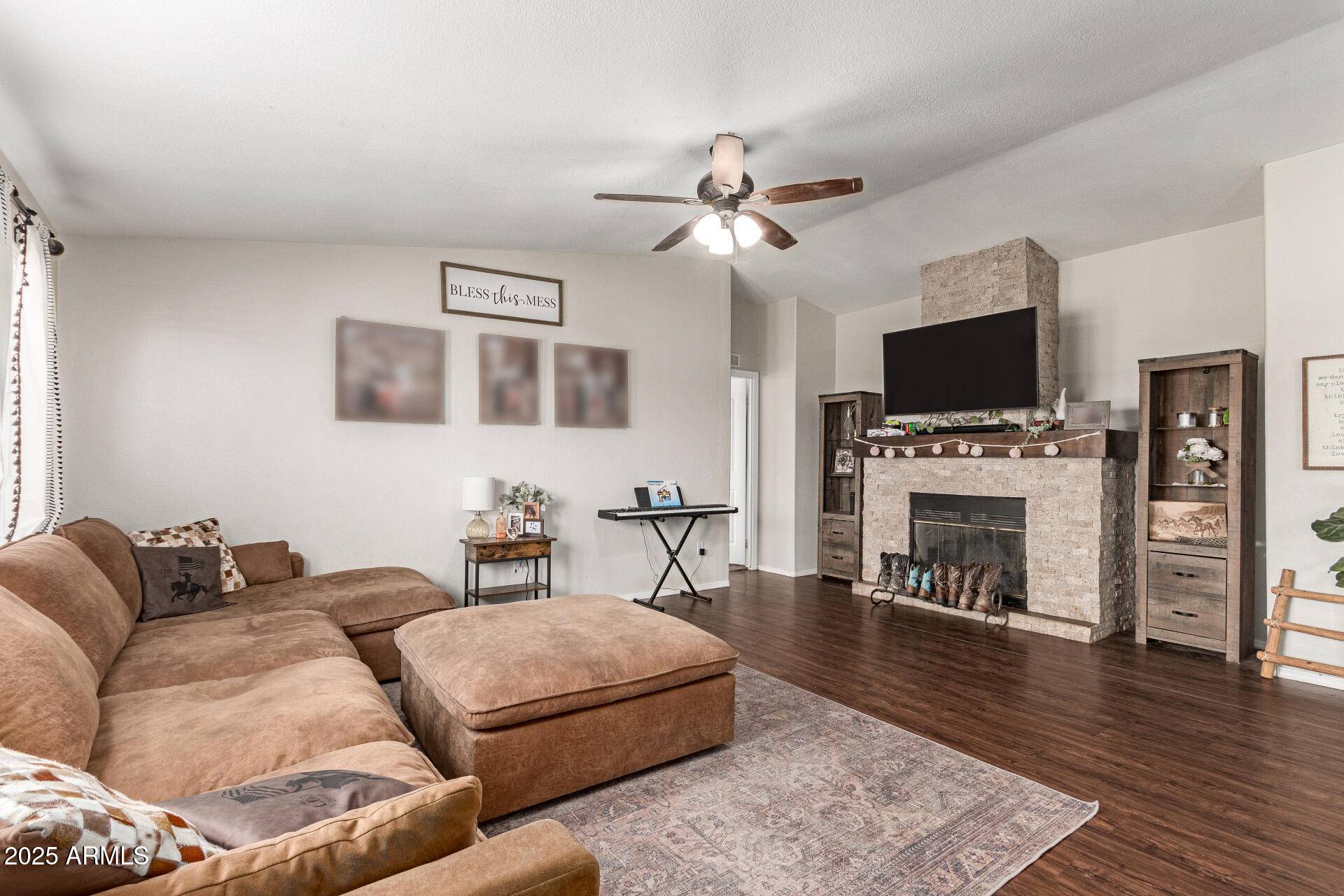 Apache Junction, AZ 85120,730 W MCKELLIPS Boulevard