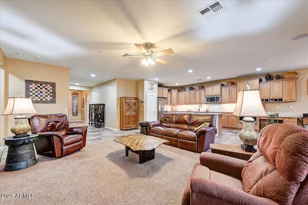 Peoria, AZ 85383,9058 W REDBIRD Road