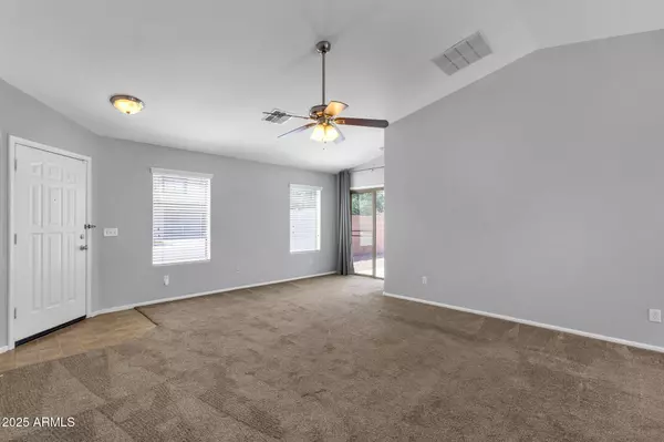 San Tan Valley, AZ 85140,509 E DANIELLA Drive