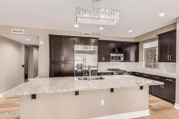 Scottsdale, AZ 85251,4805 N WOODMERE FAIRWAY -- #1002