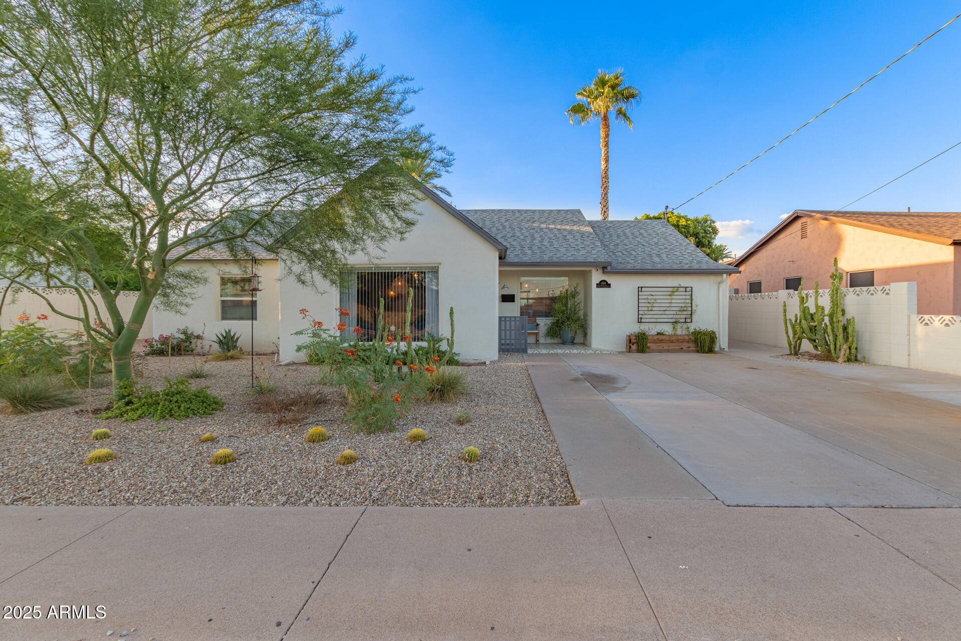 440 W PEPPER Place, Mesa, AZ 85201
