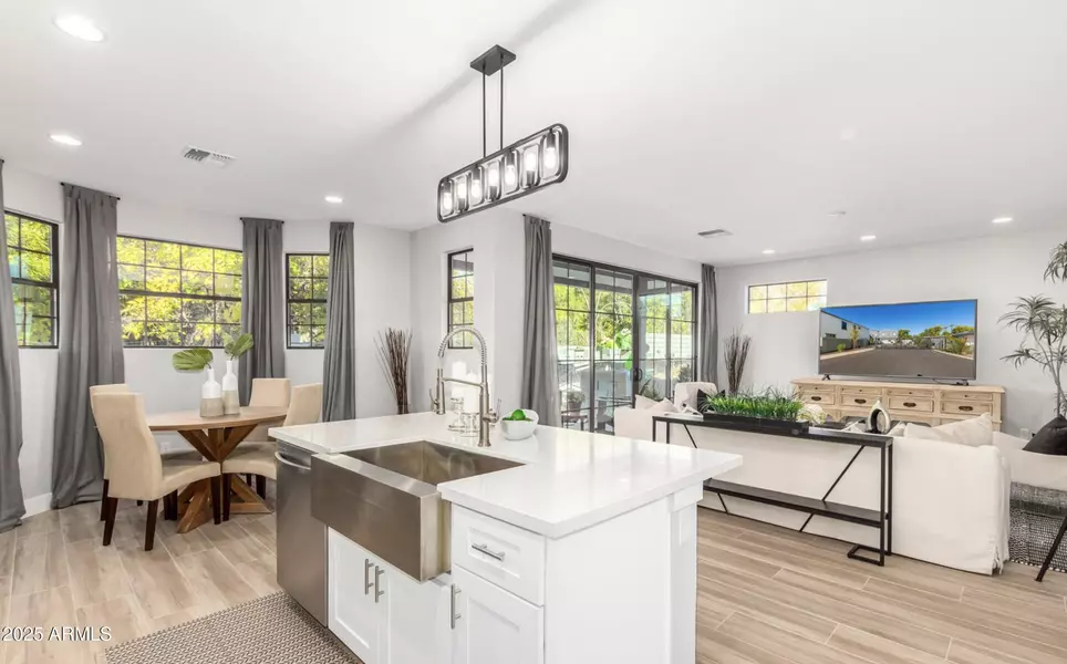 2604 N 27th Street #8, Phoenix, AZ 85008