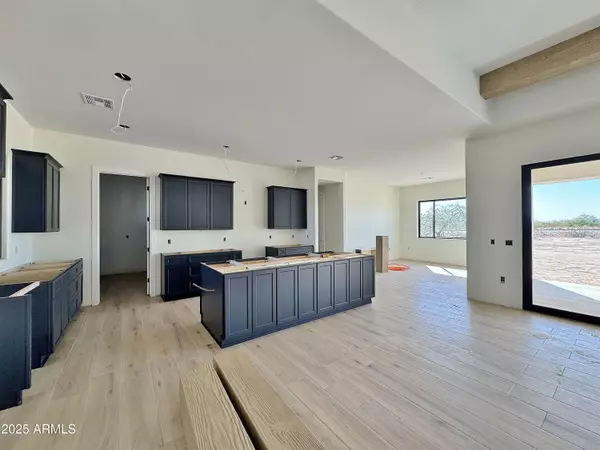 Casa Grande, AZ 85194,12620 W ACACIA Lane
